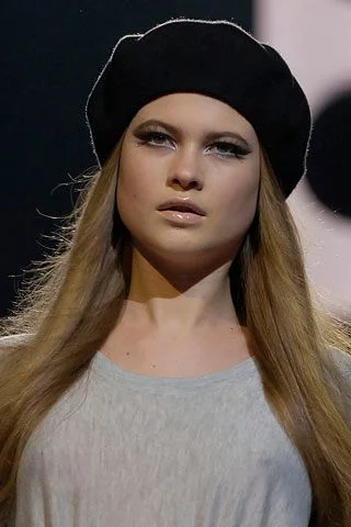 Look 10